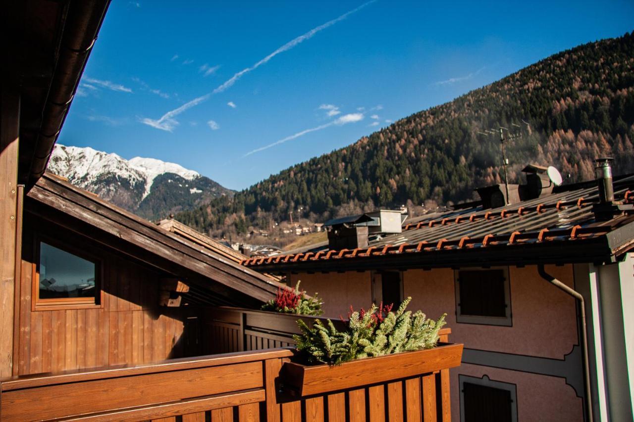 Residenza Marconi Aparthotel Pinzolo Εξωτερικό φωτογραφία